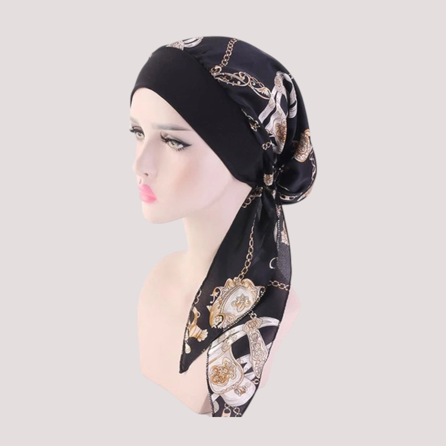 Foulard noir long avec motifs dorés baroques