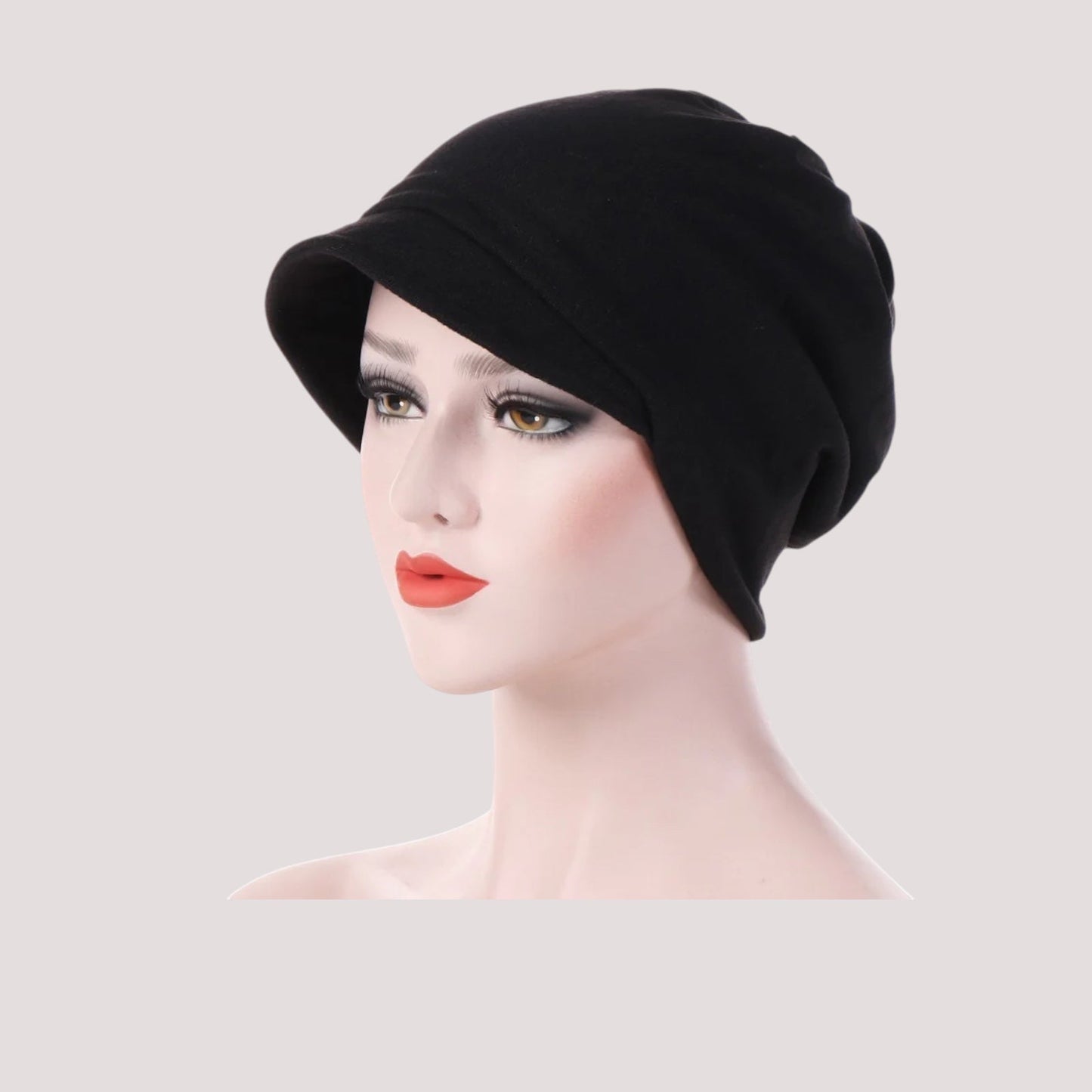 Casquette noire en coton pour femmes, vue de côté