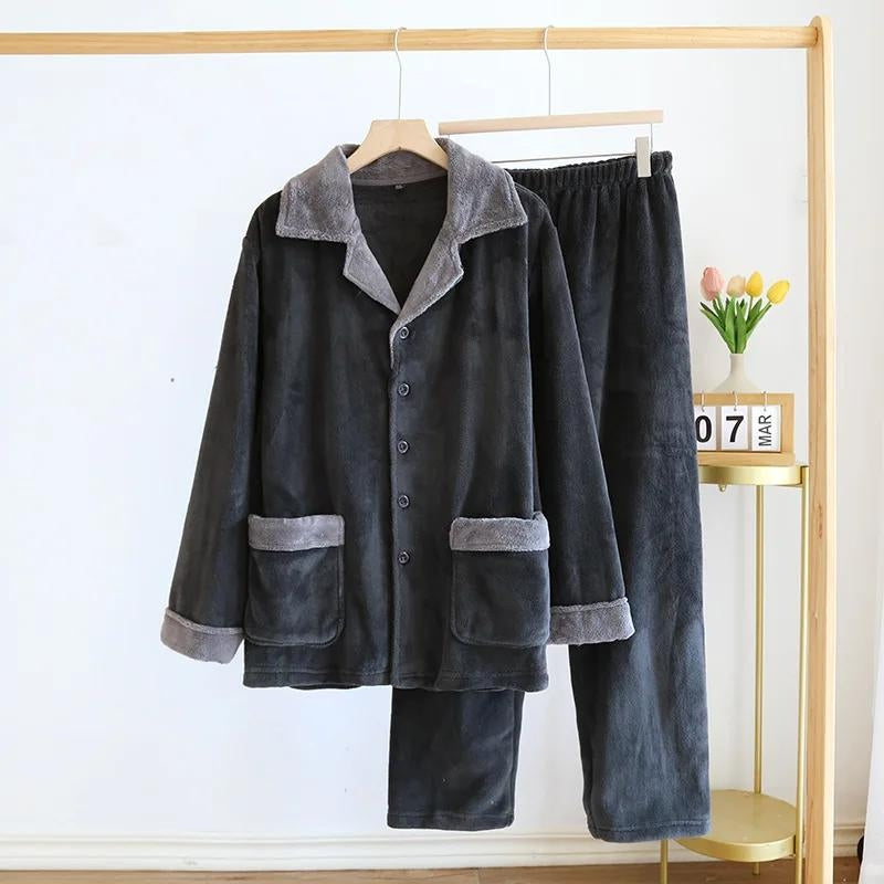 Pyjama micropolaire noir et gris pour homme, vue de face