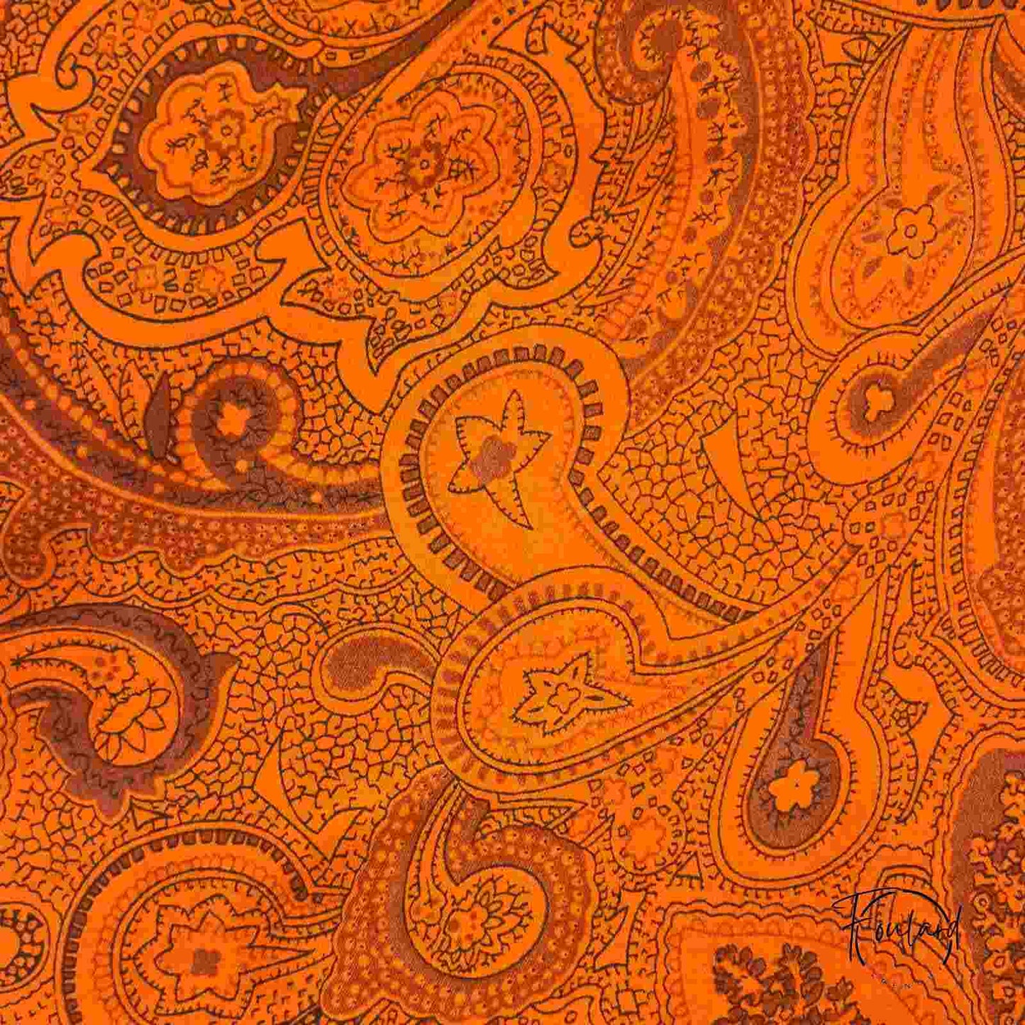 Bordure géométrique beige et brun du foulard en polyester