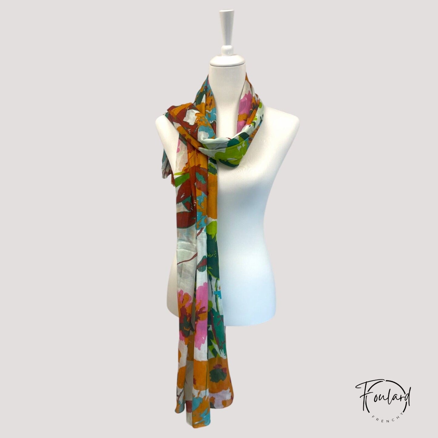 Foulard en coton avec grandes fleurs vives