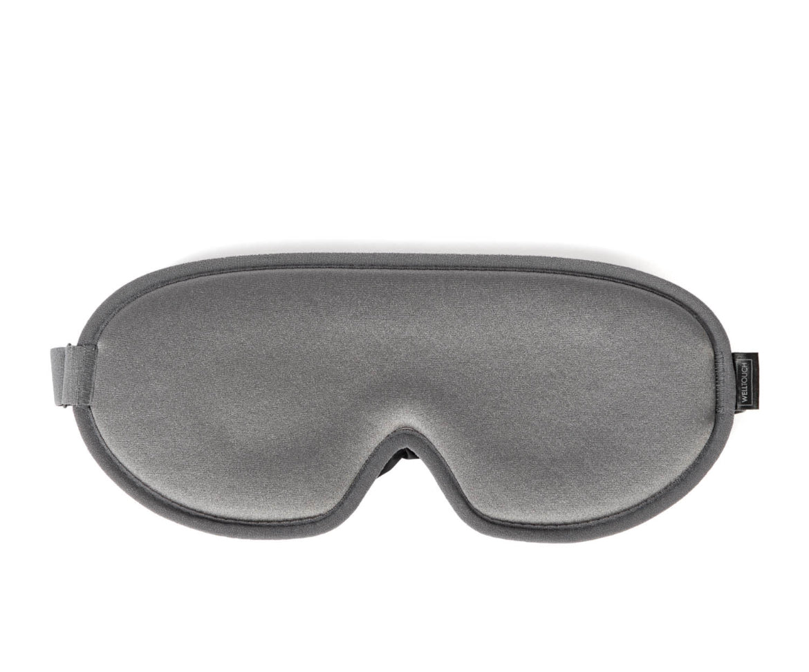 Masque de sommeil noir avec coutures visibles