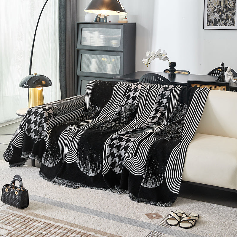 Texture en relief du jeté de canapé bohème