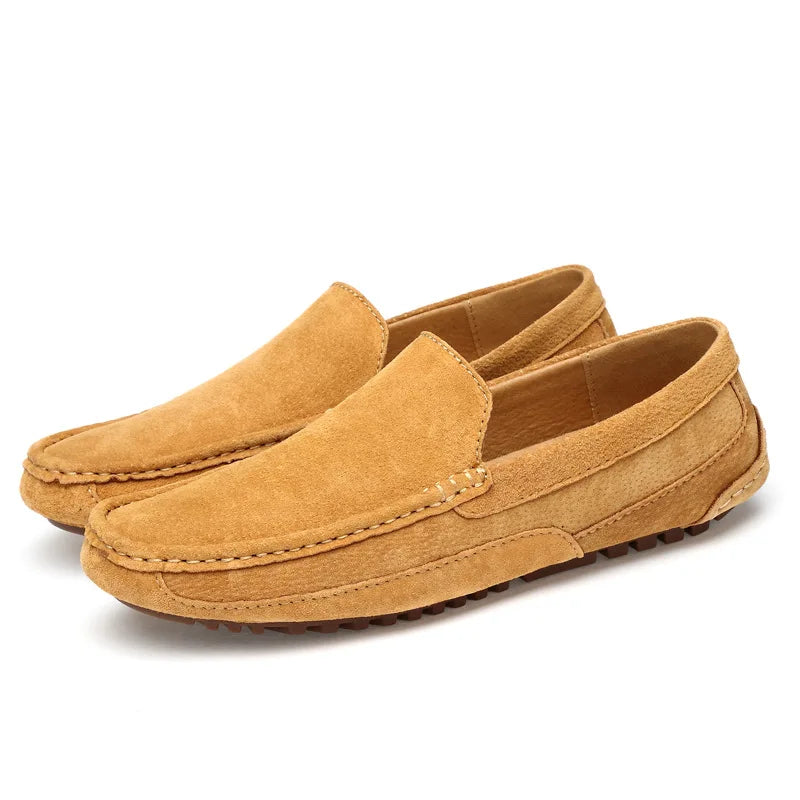 Mocassins en daim, semelle antidérapante, vue d'ensemble