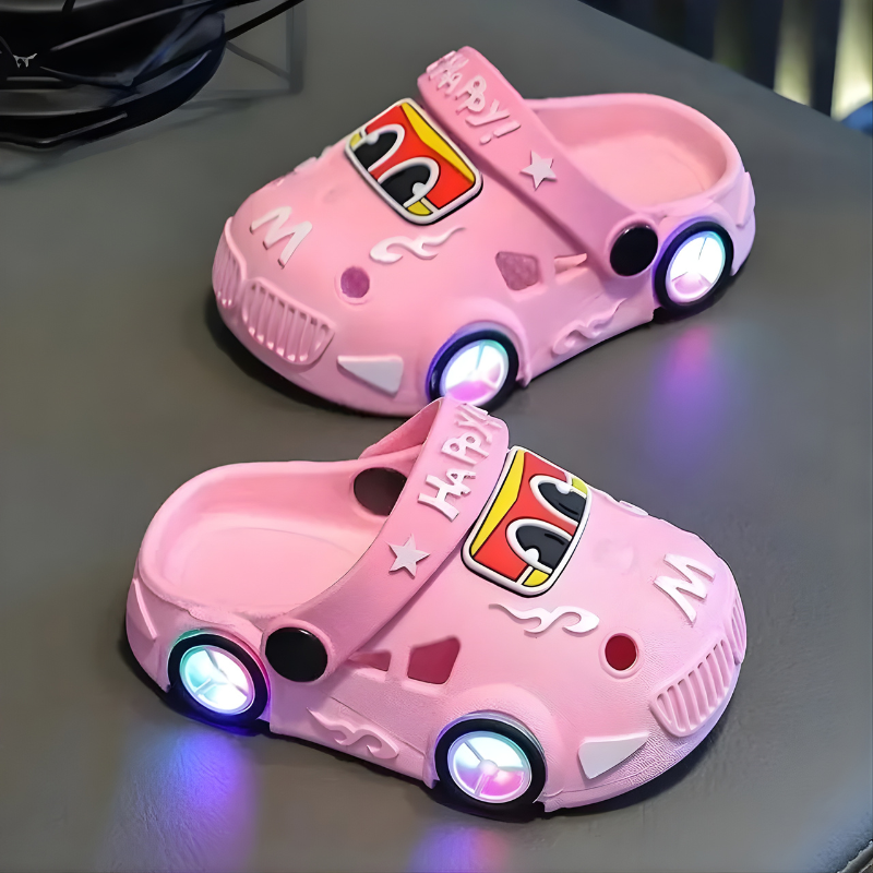 Chaussons voiture roses, doux et flexibles pour bébés