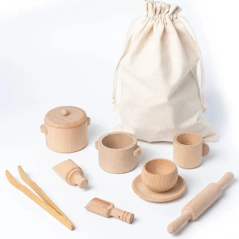 Détails des finitions lisses d'un jouet de cuisine en bois