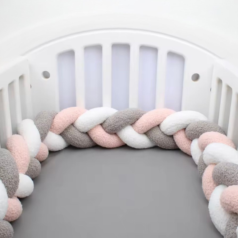 Tresse de lit rose et blanc, confort pour bébé
