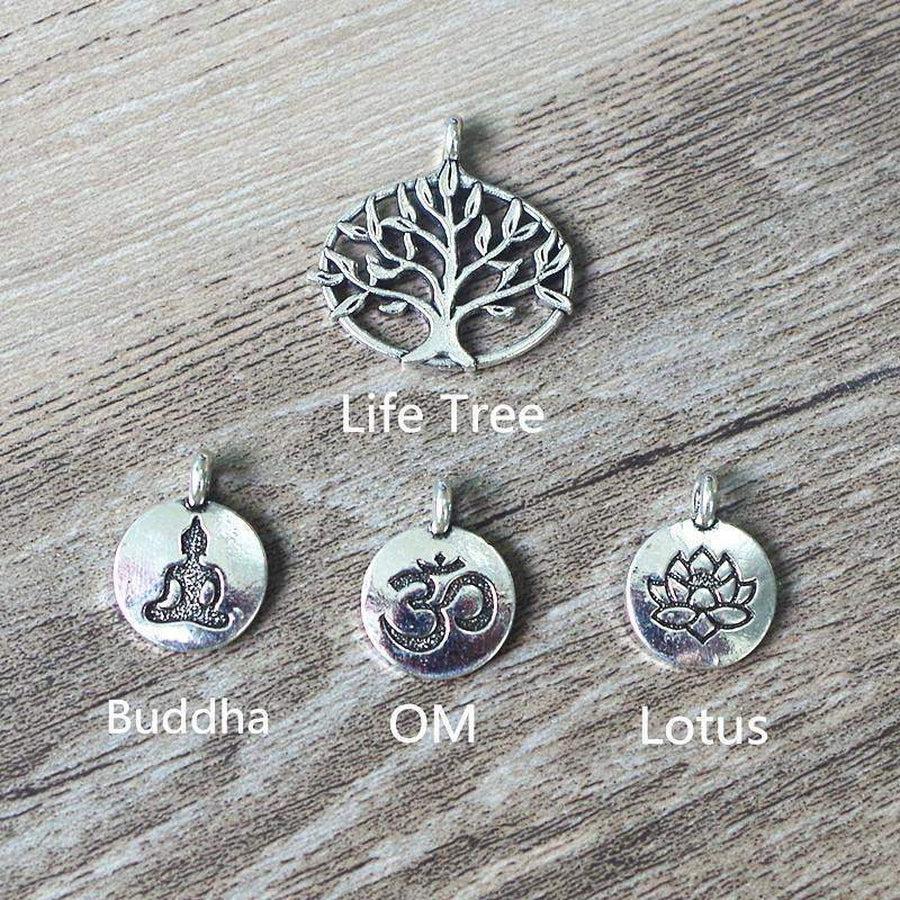 Vue rapprochée des perles et du charme lotus