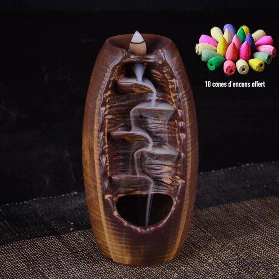 Brûleur d'encens en céramique avec fumée en cascade