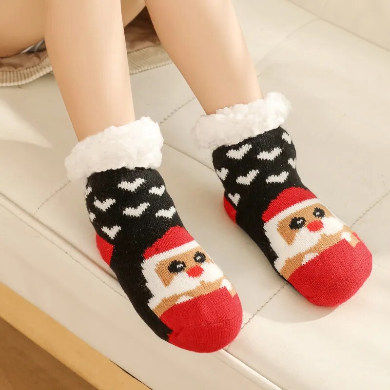 Chaussettes bébé en Pilou Pilou avec motif Père Noël