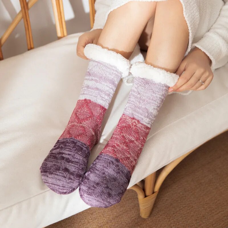 Chaussettes tricolores en Pilou Pilou, rose clair et violet