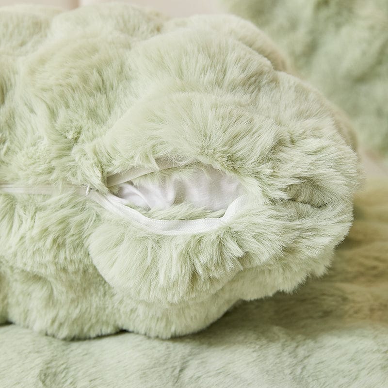 Housse de coussin vert menthe en fausse fourrure douce