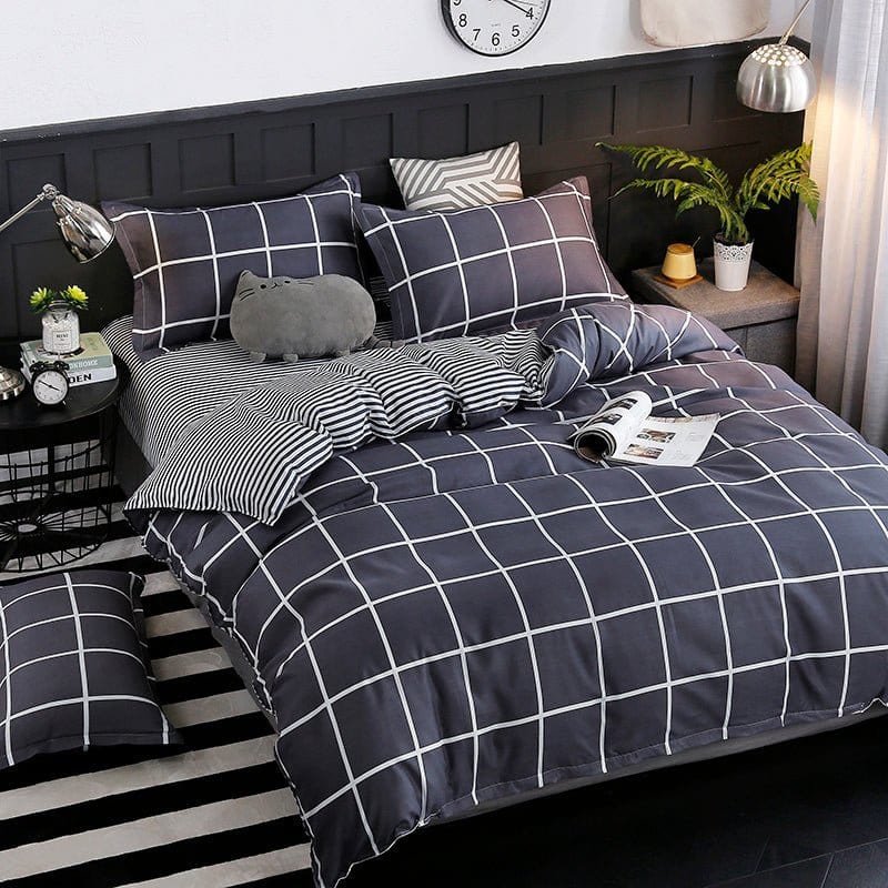 Housse de couette en polyester sur un lit bien fait