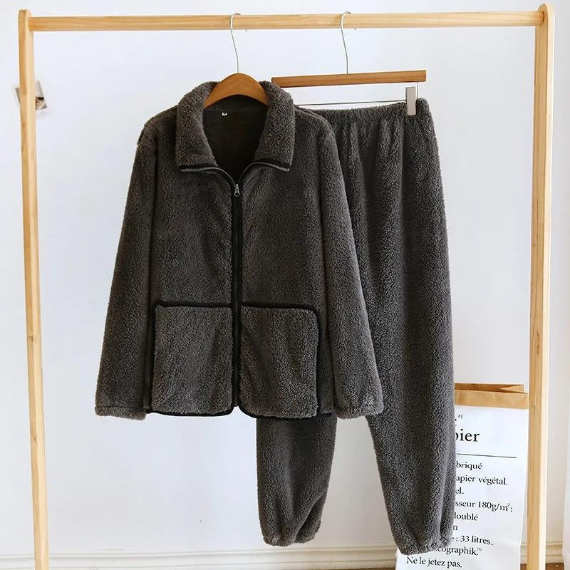 Pyjama gris pour homme avec col replié et boutons