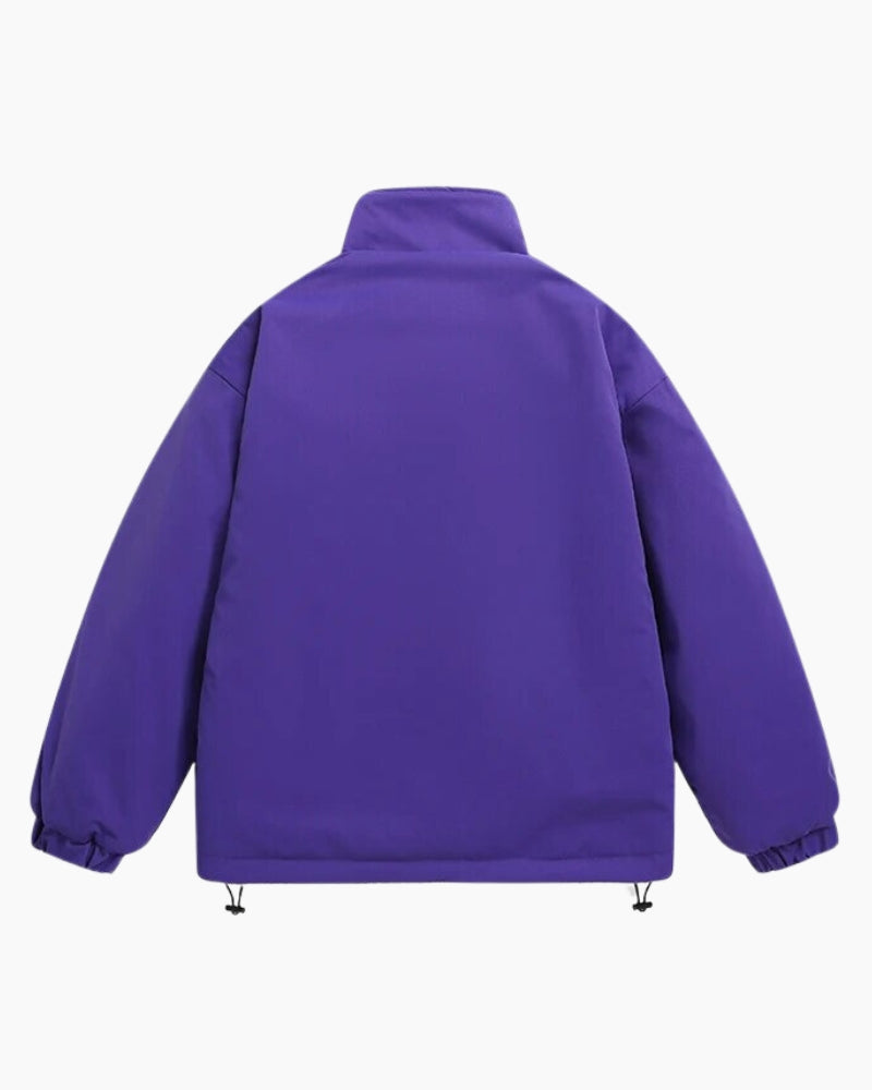Vue intérieure du manteau réversible en fausse fourrure violette