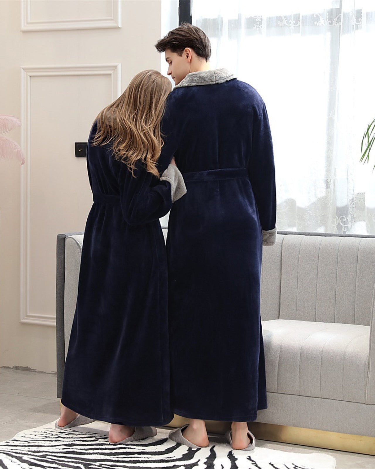 Peignoir couple polaire épais avec moumoute bleu