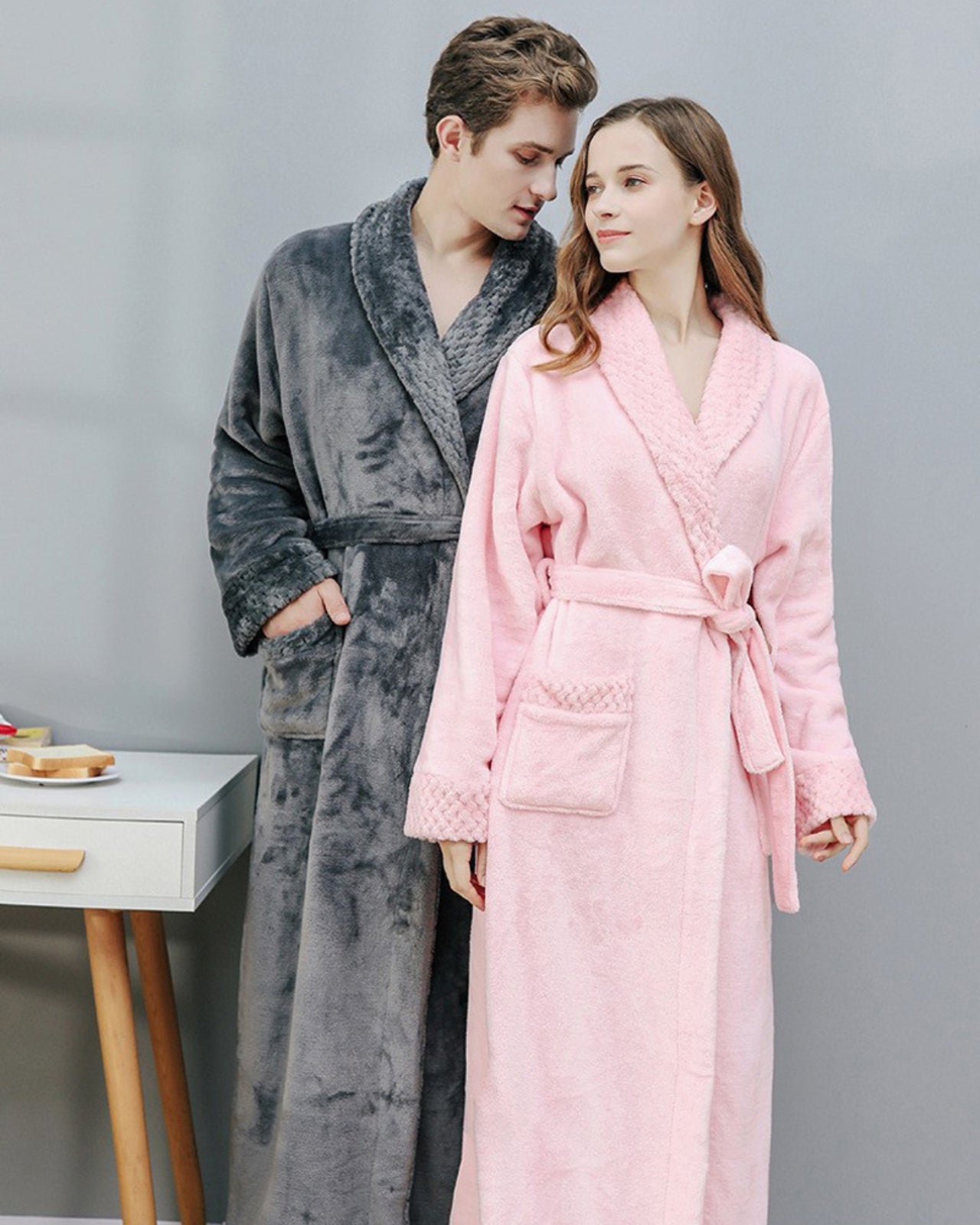 Peignoir couple polaire épais avec moumoute gris et rose