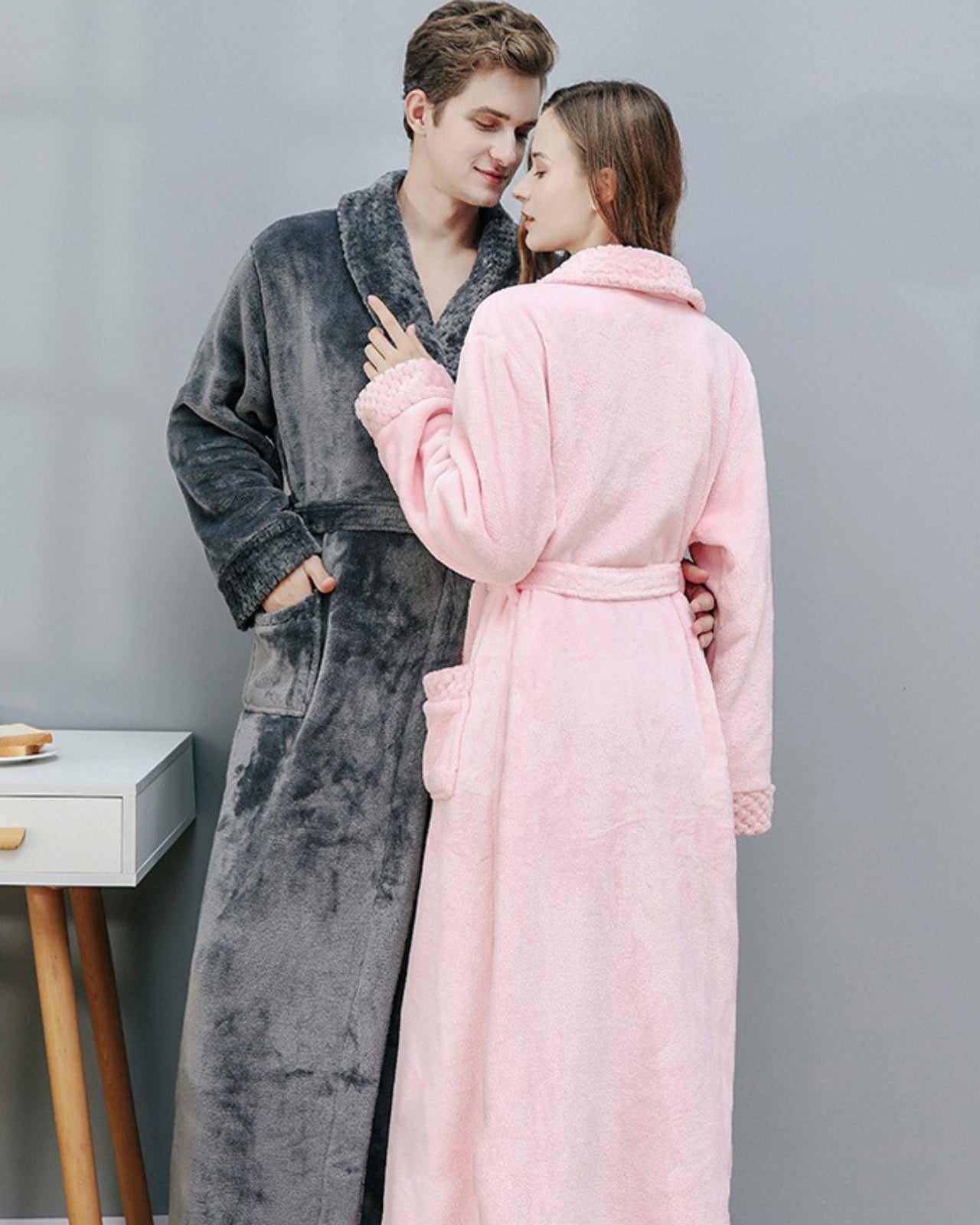 Peignoir couple polaire épais avec moumoute gris et rose