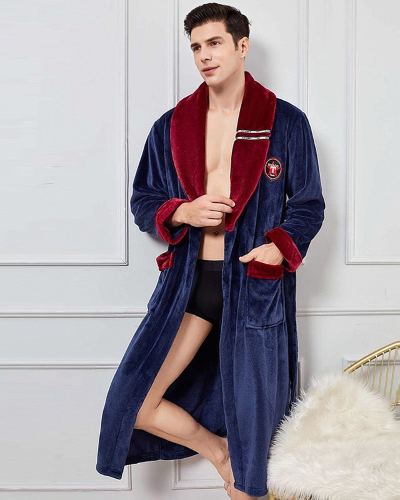 Peignoir homme polaire kimono col en V bleu et rouge