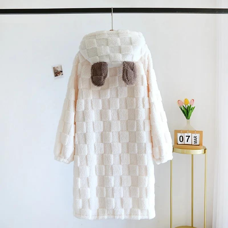 Robe de chambre blanche et marron avec capuche et poches