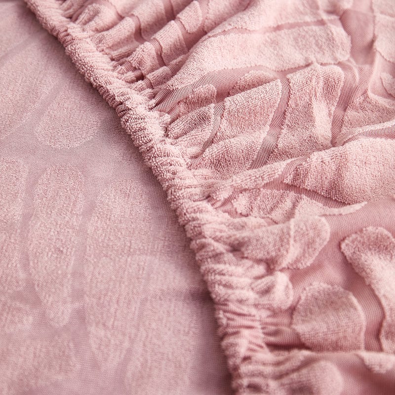 Housse polaire rose en polaire haute densité sur coussin