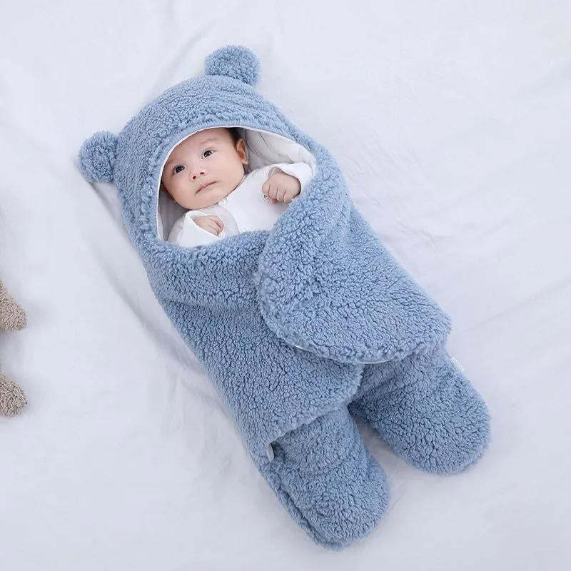 Sac de couchage bleu pour bébé avec oreilles mignonnes