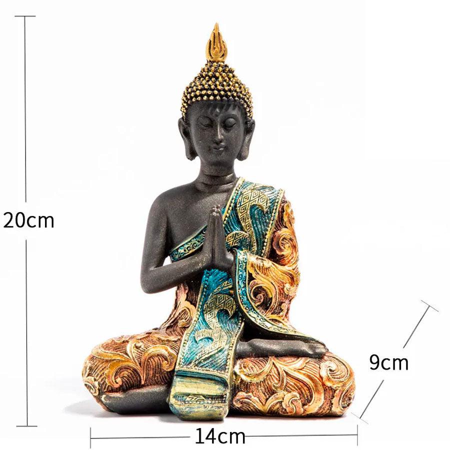 Vue latérale d'une statue Bouddha, résine sculptée avec soin