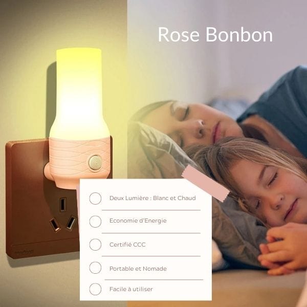 Veilleuse murale rose branchée sur une prise électrique