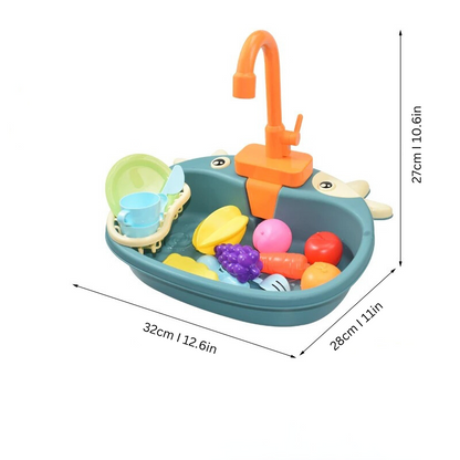 Vue de côté d'un évier interactif pour enfants avec accessoires