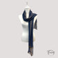 Vue rapprochée de la texture légère du foulard chic