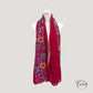 Foulard rouge bordeaux avec broderies florales colorées