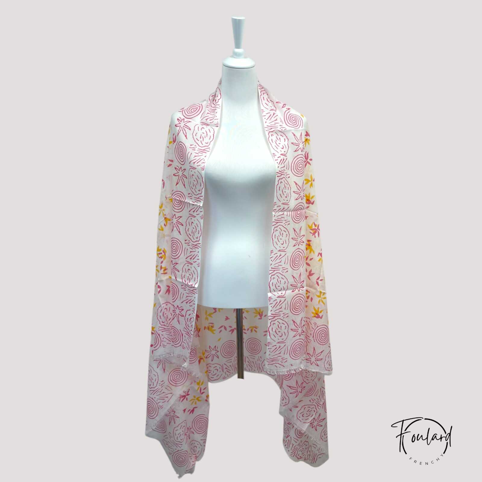 Foulard en coton avec motifs floraux jaunes et roses