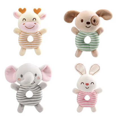 Ensemble de quatre hochets animaux en peluche
