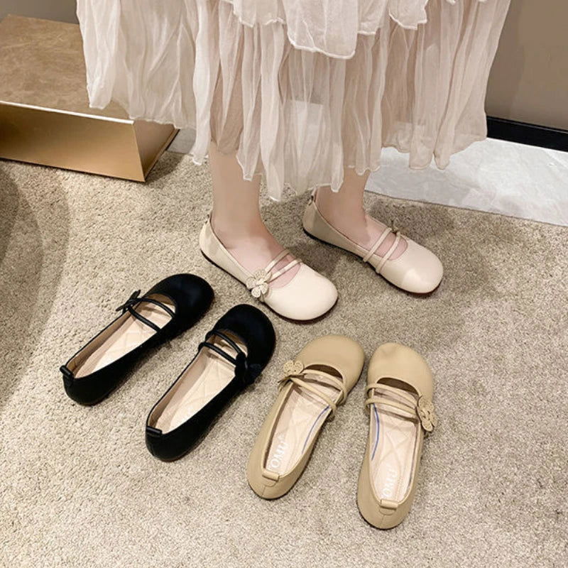 Ballerines en matériau souple et respirant