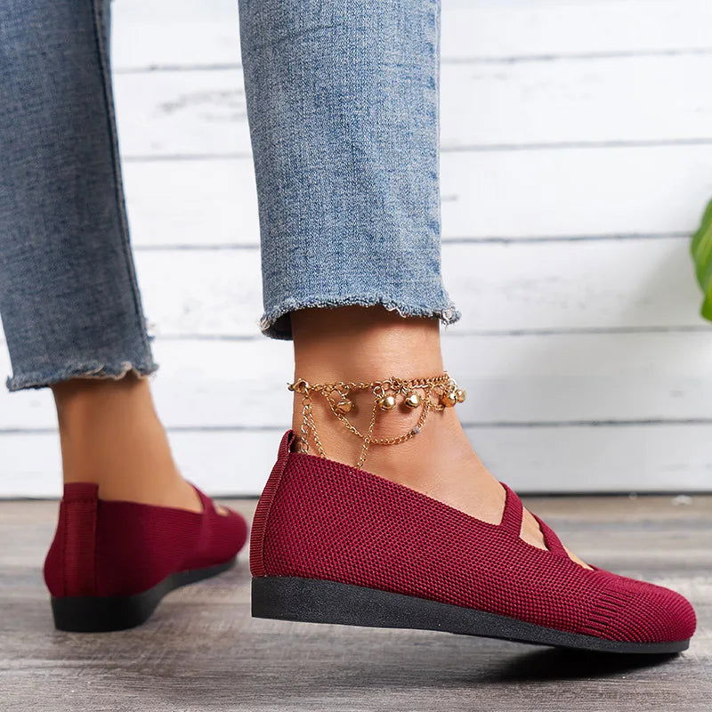 Gros plan sur la maille respirante des ballerines