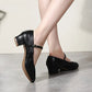 Ballerines élégantes avec finition en cuir synthétique, talon bas visible