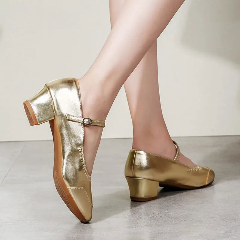 Ballerines en cuir synthétique avec talon bas et bride ajustable