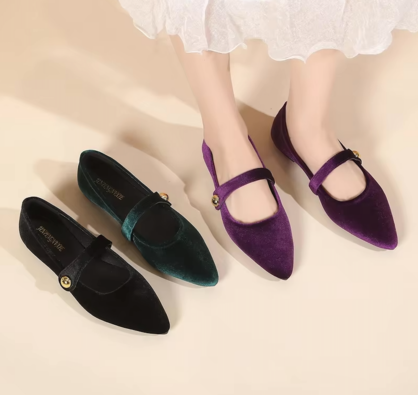Vue latérale des ballerines montrant la semelle