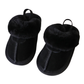 Chaussons noirs pour enfants, design en peluche douce