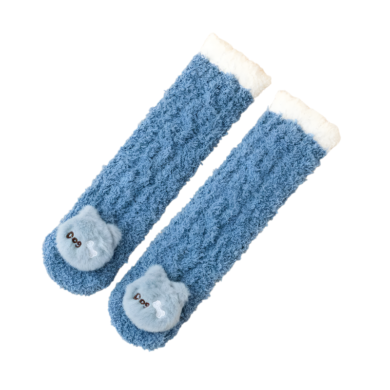 Chaussettes en laine d'agneau bleu pour enfants, gros plan
