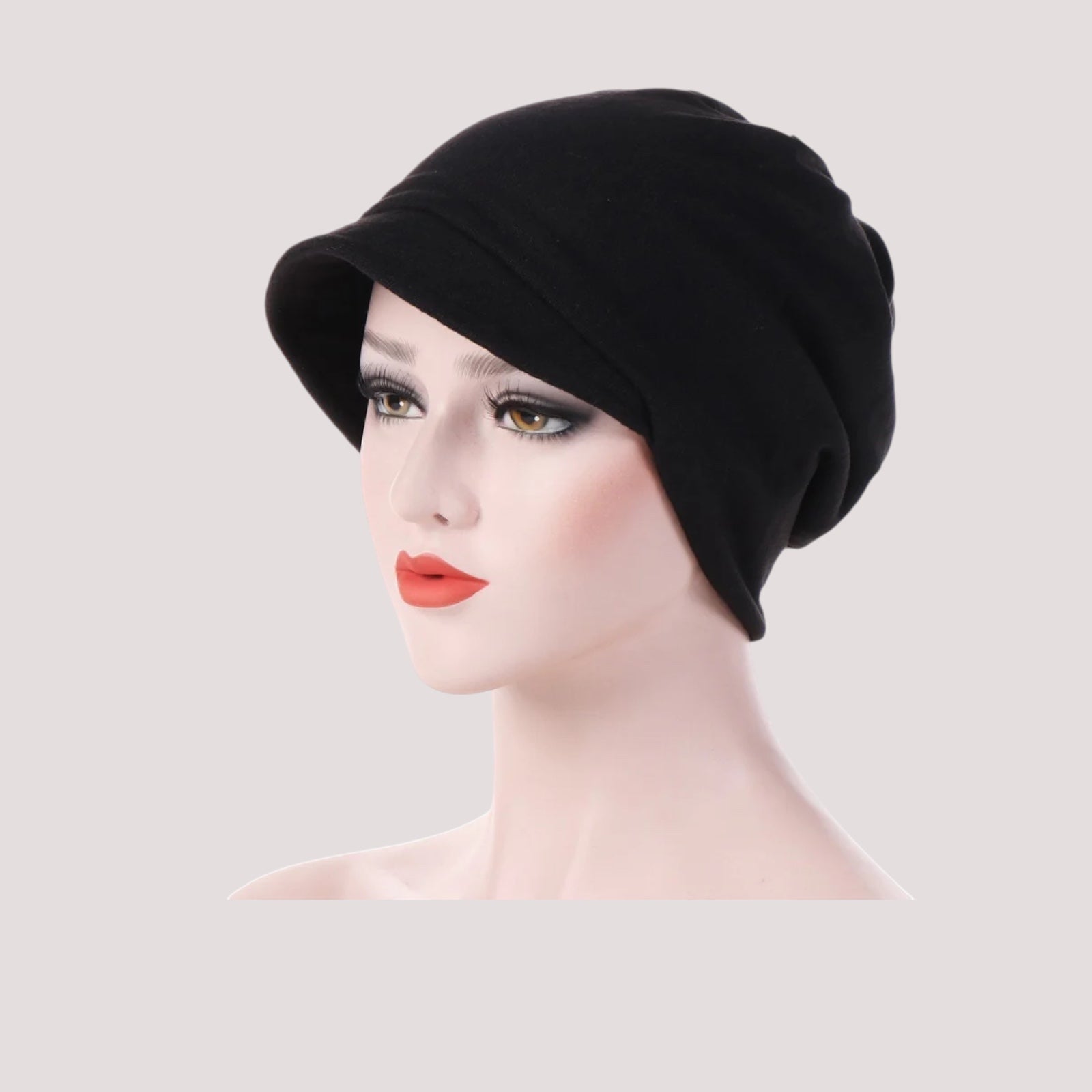 Casquette noire en coton pour femmes, vue de côté