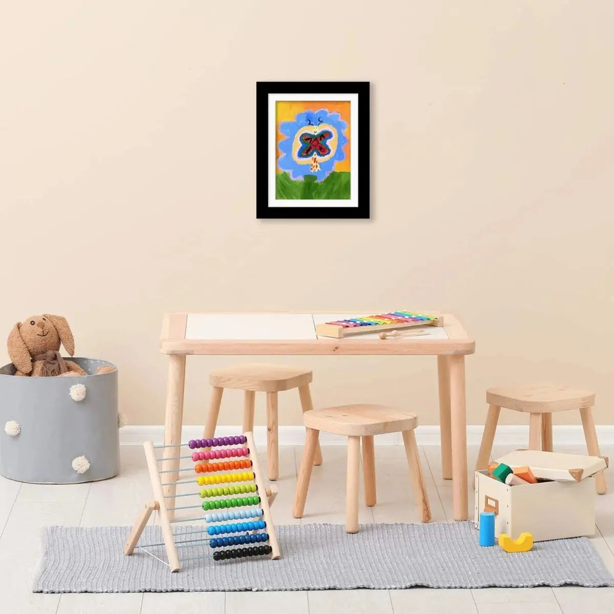 Présentation du cadre avec un dessin d'enfant inséré