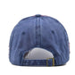Vue arrière d'une casquette avec broderies détaillées