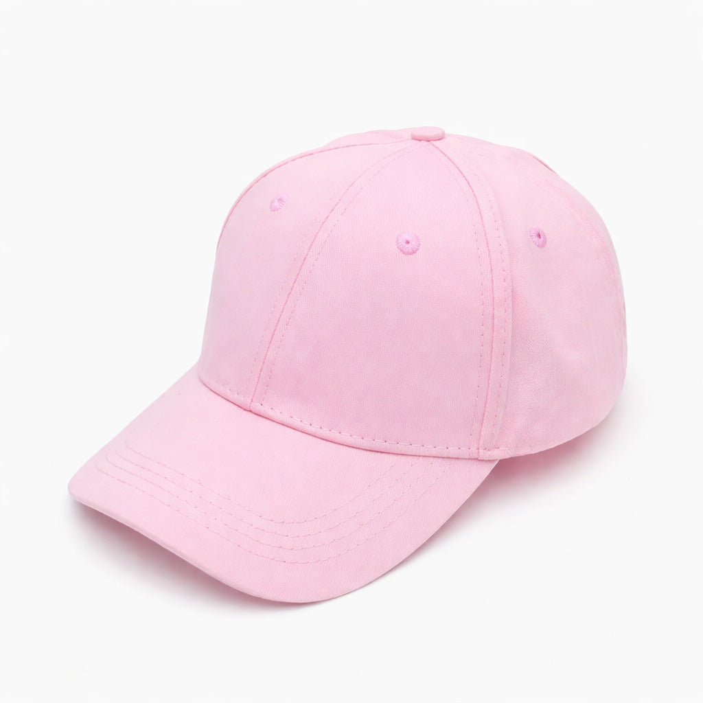 Vue de dessus d'une casquette avec ouverture pour cheveux