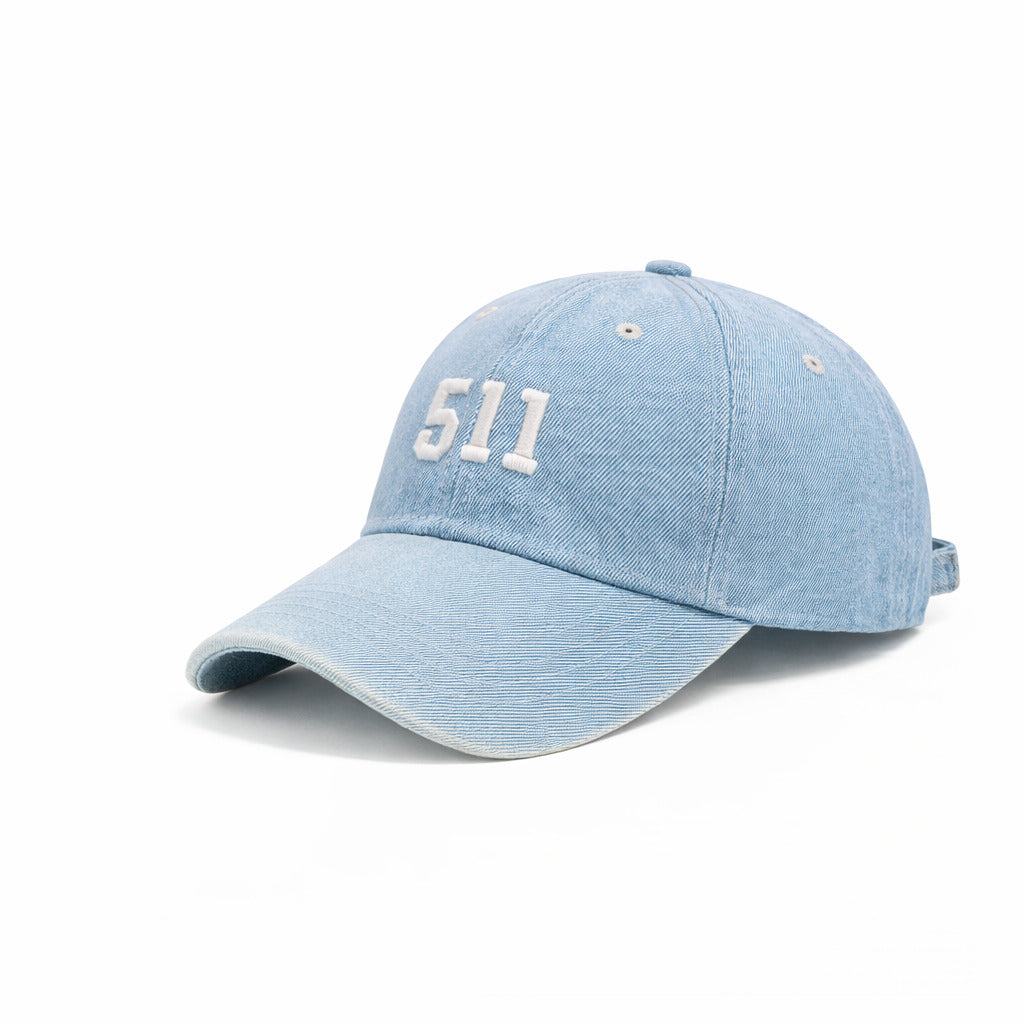 Gros plan sur la broderie 511, ajout graphique discret