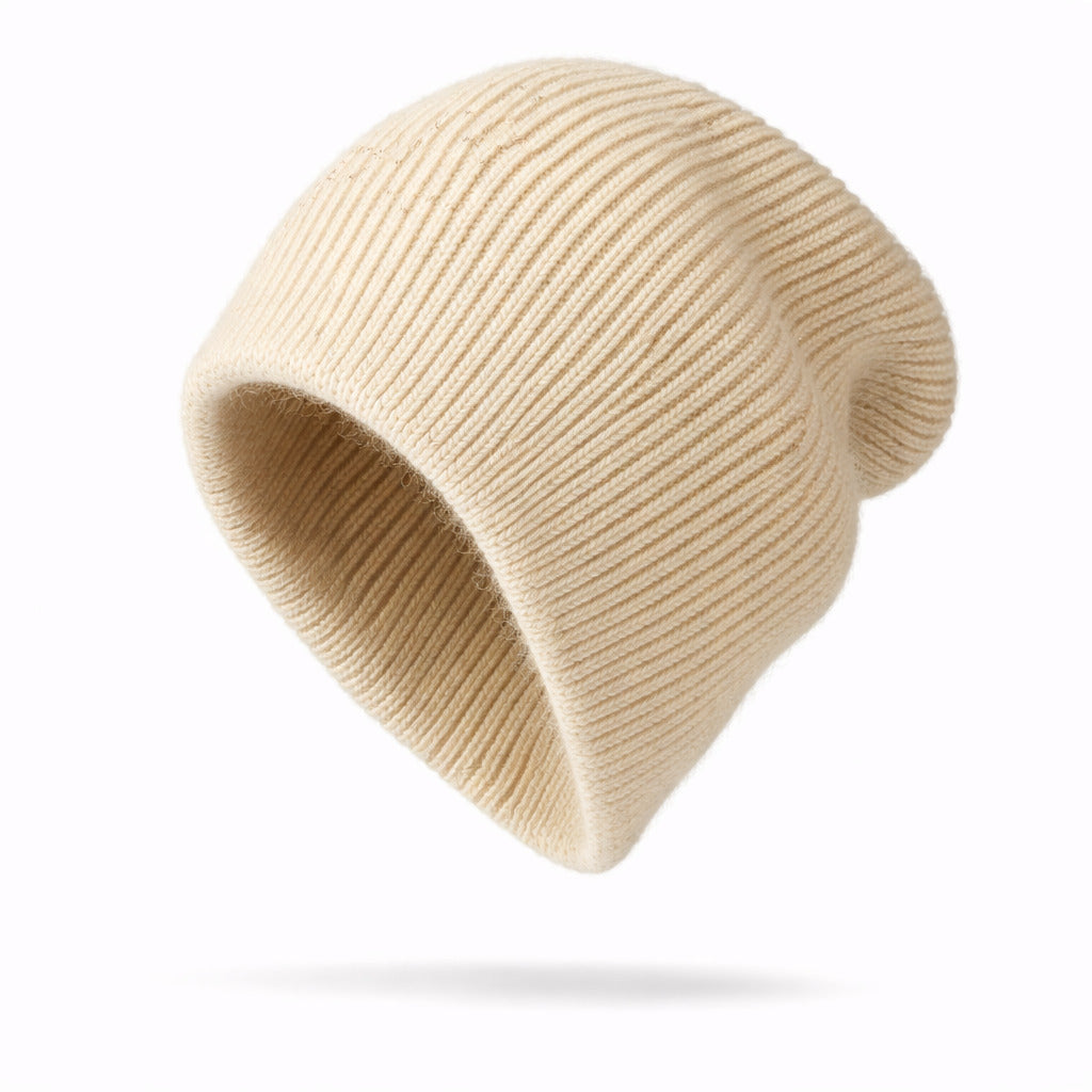 Bonnet en cachemire vu de profil, couleur neutre