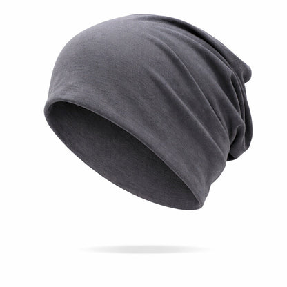 Zoom sur la matière douce et respirante du bonnet