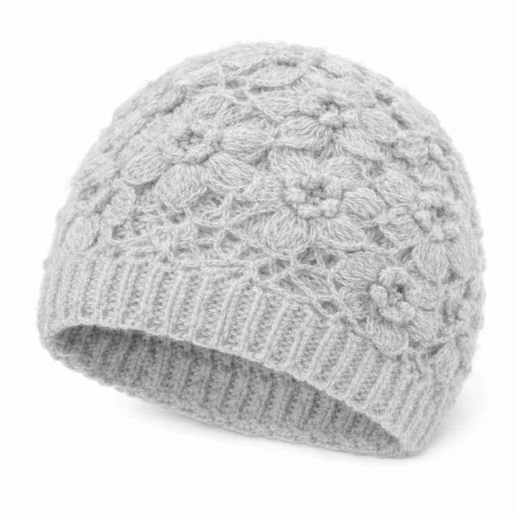 Bonnet en laine douce, design floral rétro