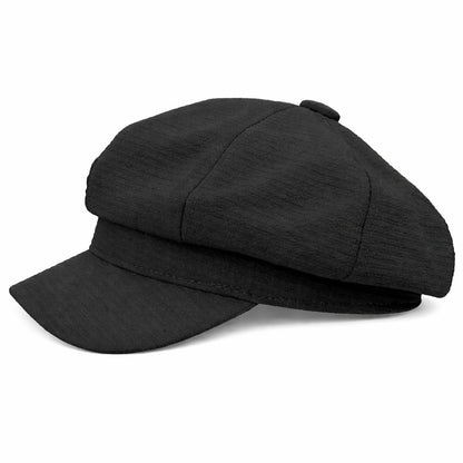 Casquette gavroche assortie à une écharpe en laine beige