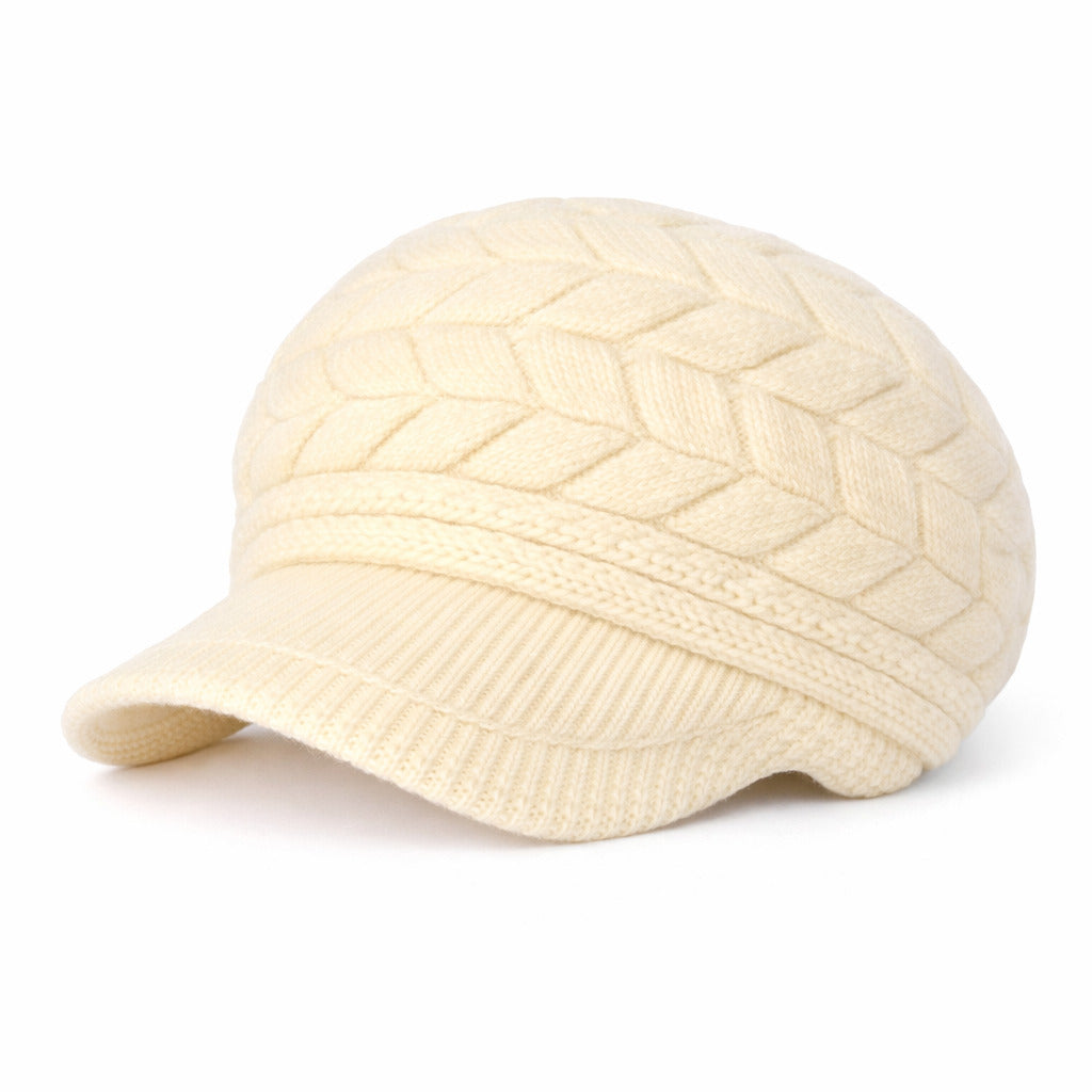 Vue arrière du bonnet, mettant en valeur les torsades